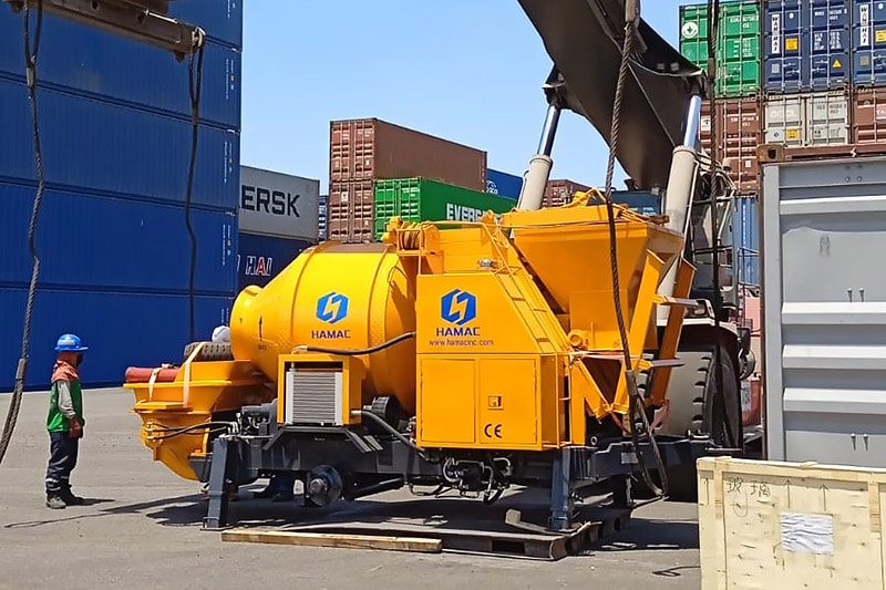 Concrete mixer pump in the port