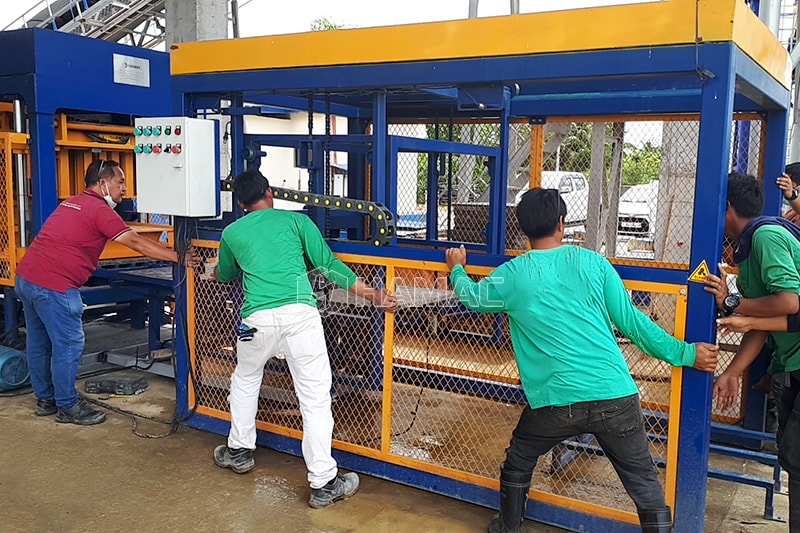 Pindahkan stacker otomatis untuk mesin blok