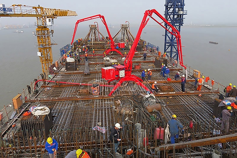 Situs kerja beton placing boom Spider