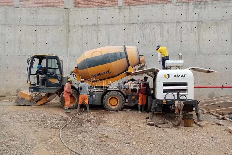 1.	Mixer beton self-loader dan pompa beton diesel