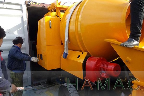 Mixer beton dengan pompa yang dikirim ke Arab Saudi